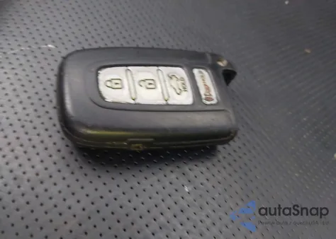 2010 Hyundai Genesis 3.8 Track from USA, damaged, VIN KMHHU6KH1AU017537